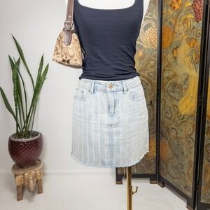 Denim Mini Skirt Light Wash Stripe Raw Hem‎ Y2K Vintage Railroad Aesthetic Sz 5